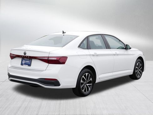 Certified 2025 Volkswagen Jetta S FWD image 7