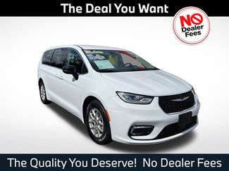 Used 2024 Chrysler Pacifica Touring-L FWD 360° Tour