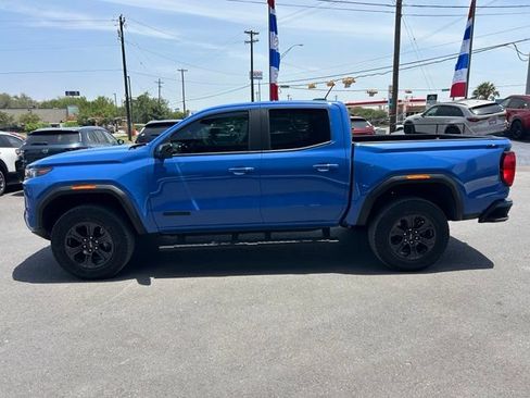 Used 2025 GMC Canyon Elevation w/ Convenience Package AWD/4WD image 4