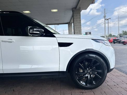 Used 2019 Land Rover Discovery HSE Luxury AWD/4WD image 18
