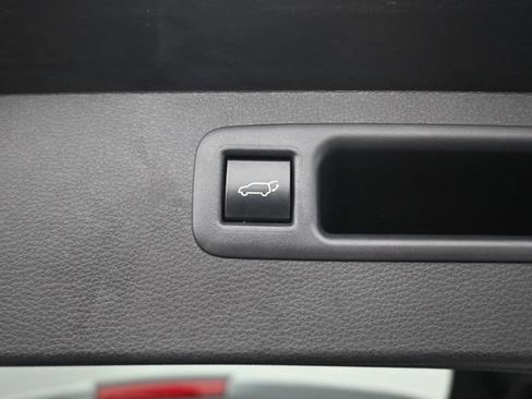 Used 2023 Toyota Highlander Bronze Edition AWD/4WD image 32