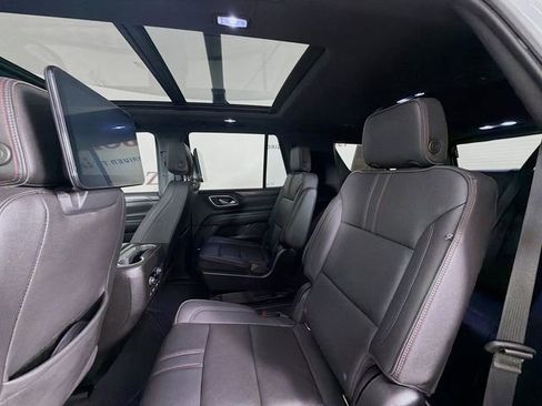 Used 2022 Chevrolet Tahoe RST w/ Luxury Package RWD image 30