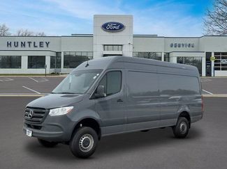 Used 2024 Mercedes-Benz Sprinter 2500 w/ Acoustic Package video 1