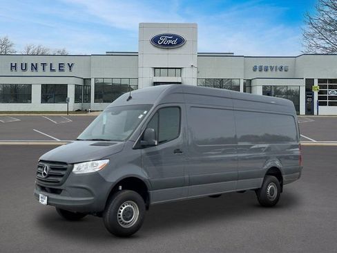 Used 2024 Mercedes-Benz Sprinter 2500 w/ Acoustic Package image 1