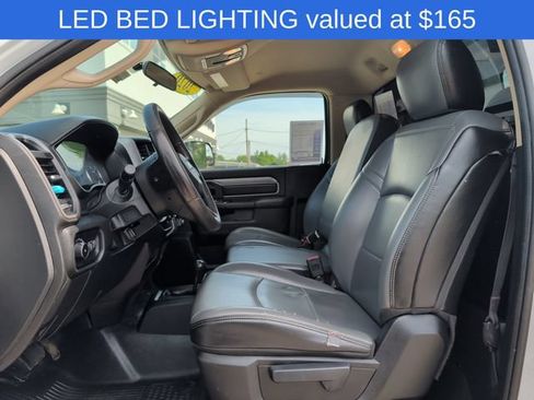 Used 2020 RAM 2500 Tradesman w/ Chrome Appearance Group AWD/4WD image 13