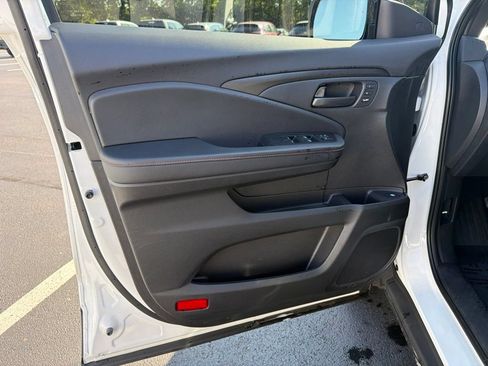 Used 2026 Honda Ridgeline TrailSport image 18