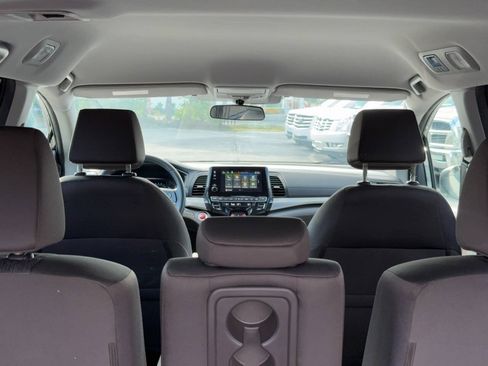 Used 2018 Honda Odyssey EX image 34