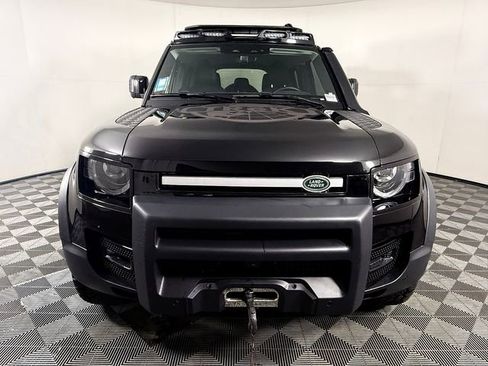New 2024 Land Rover Defender 110 S AWD/4WD image 28