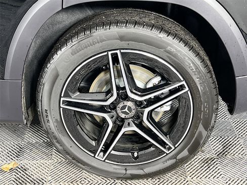 New 2026 Mercedes-Benz GLB 250 4MATIC image 32