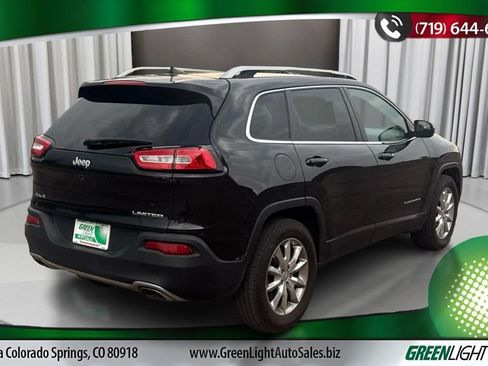 Used 2016 Jeep Cherokee Limited AWD/4WD image 5