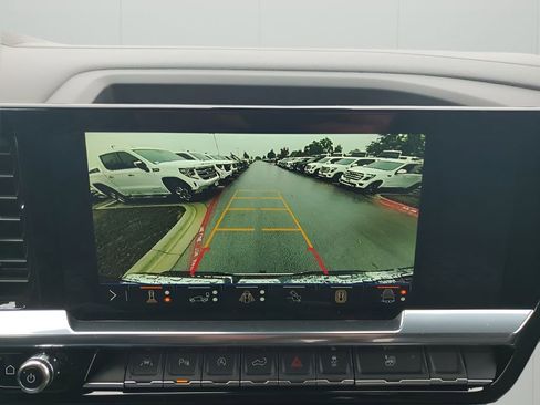 New 2026 GMC Sierra 1500 SLT image 43