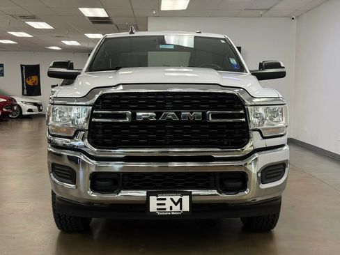 Used 2022 RAM 2500 Big Horn AWD/4WD image 3