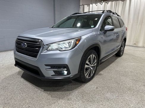Used 2019 Subaru Ascent Limited image 4