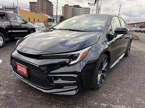 Used 2023 Toyota Corolla SE image 4