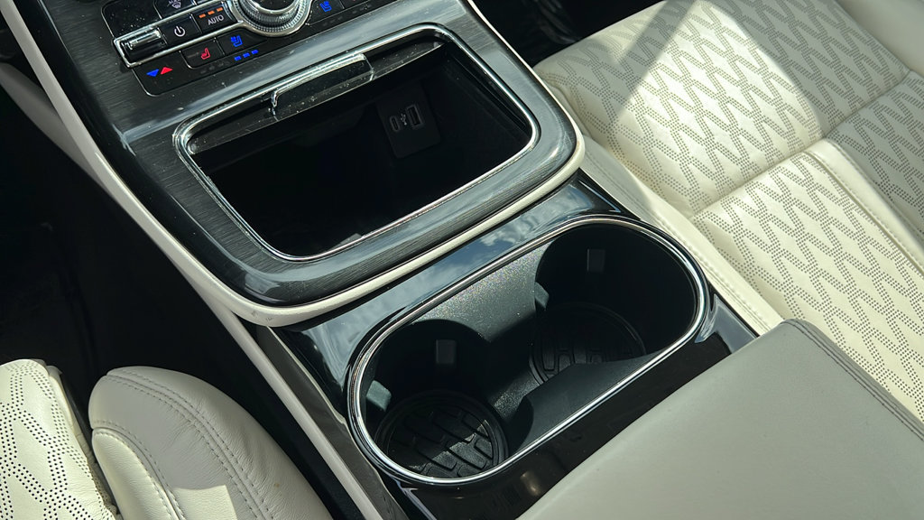 Certified 2022 Lincoln Nautilus Black Label AWD/4WD image 17