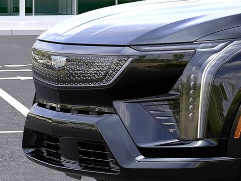 New 2027 Cadillac Optiq Sport w/ LPO, ONYX Package AWD/4WD image 13