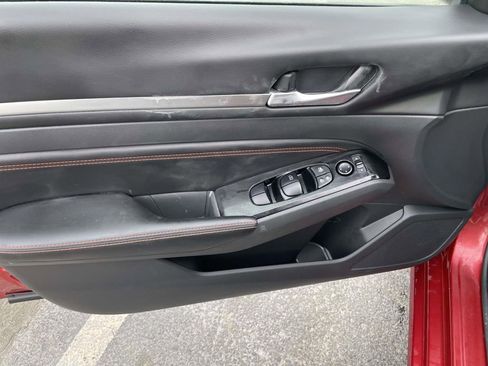 Used 2023 Nissan Altima 2.5 SR FWD image 26