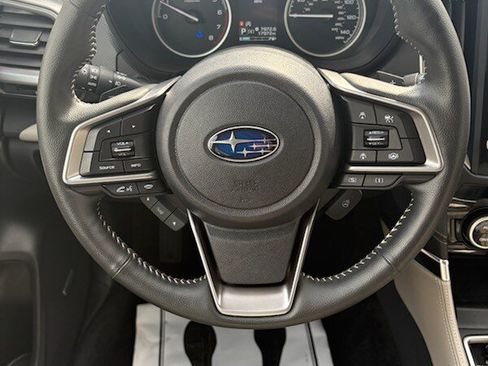 Used 2024 Subaru Forester Limited image 11
