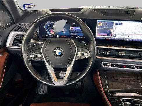 Used 2024 BMW X5 sDrive40i w/ Executive Package RWD image 5