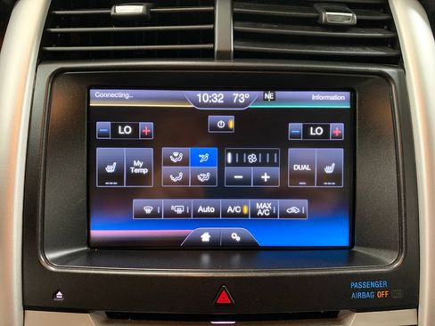 Used 2013 Ford Edge Limited AWD/4WD image 27