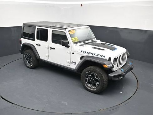 Used 2022 Jeep Wrangler Unlimited Rubicon 4xe w/ Cold Weather Group AWD/4WD image 47