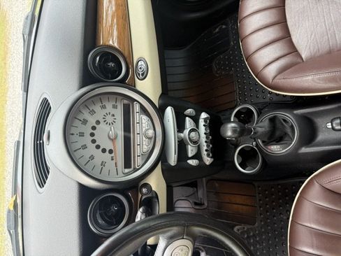 Used 2010 MINI Cooper Convertible FWD image 10