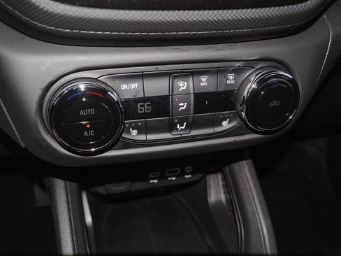 Certified 2023 Chevrolet TrailBlazer LT w/ Convenience Package AWD/4WD image 13