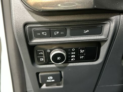 Used 2023 Ford F150 XLT w/ Equipment Group 302A High image 17