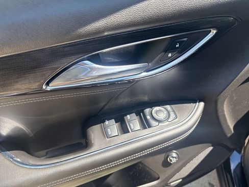 Used 2022 Buick Envision Preferred image 24