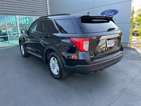 Used 2023 Ford Explorer XLT RWD image 7