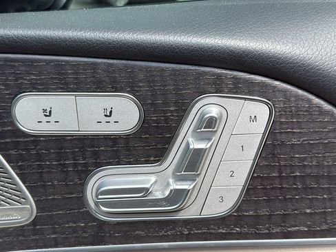 Certified 2023 Mercedes-Benz GLS 580 4MATIC image 14