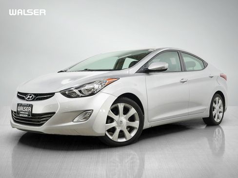 Used 2013 Hyundai Elantra Limited FWD image 1