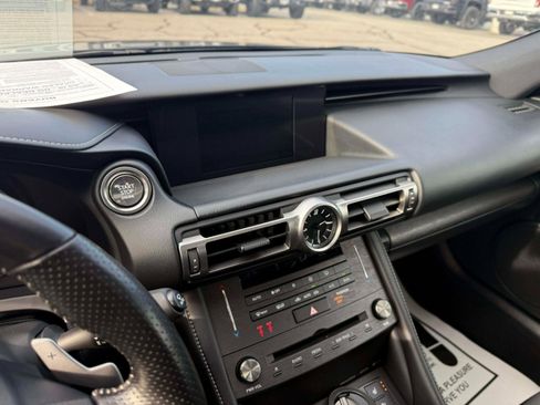 Used 2021 Lexus RC 300 F Sport image 22