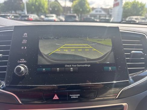 Used 2022 Honda Pilot Special Edition image 16