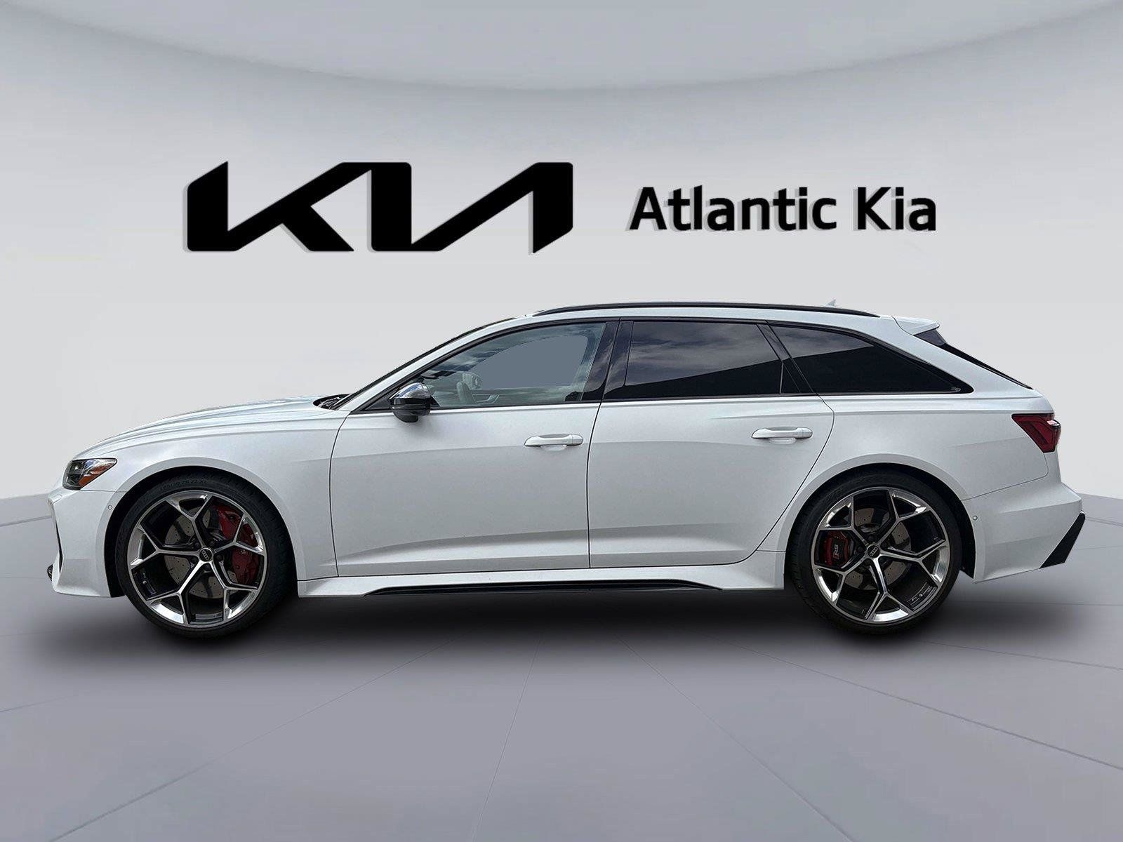 Used 2024 Audi RS 6 performance AWD/4WD image 12