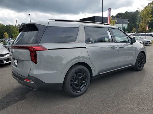 New 2026 Kia Carnival SX w/ SX Dark Edition Package image 4