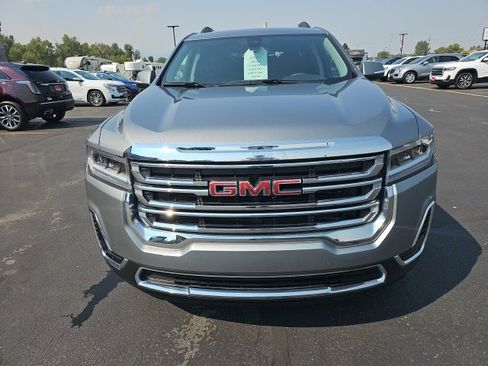 Used 2023 GMC Acadia SLE w/ Driver Convenience Package image 70