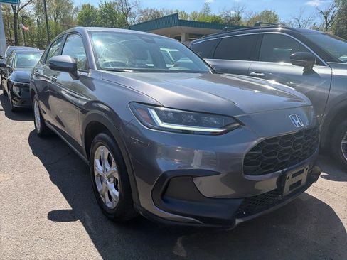 Used 2024 Honda HR-V LX image 3