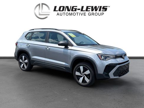 Used 2025 Volkswagen Taos S AWD/4WD image 10