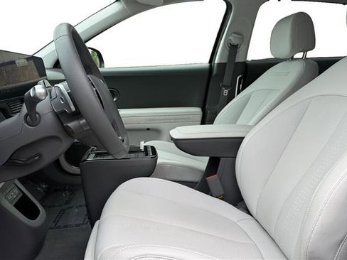 Used 2025 Hyundai Ioniq 5 Limited AWD/4WD image 10