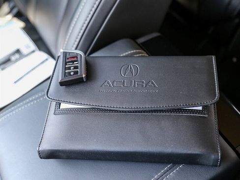 Used 2023 Acura MDX SH-AWD w/ Technology Package image 34
