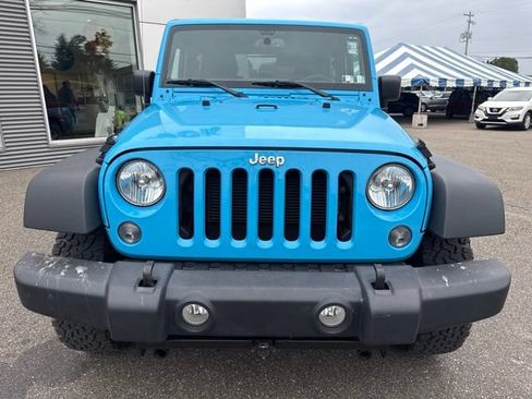 Used 2017 Jeep Wrangler Sport w/ Quick Order Package 24S AWD/4WD image 3