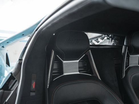 Used 2019 Ford GT RWD image 38