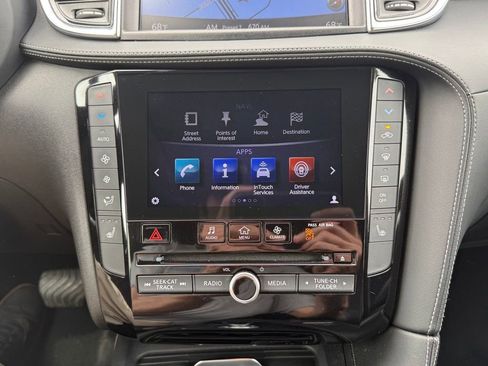 Used 2019 INFINITI QX50 Essential w/ Premium Heat Package AWD/4WD image 24