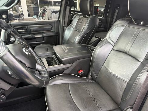 Used 2019 RAM 3500 Limited AWD/4WD image 10