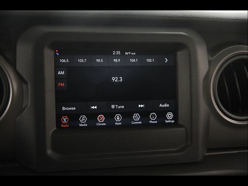 Used 2022 Jeep Wrangler Unlimited Sport AWD/4WD image 10