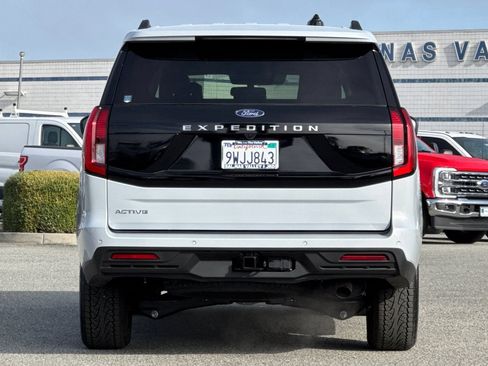 New 2026 Ford Expedition Active AWD/4WD image 5