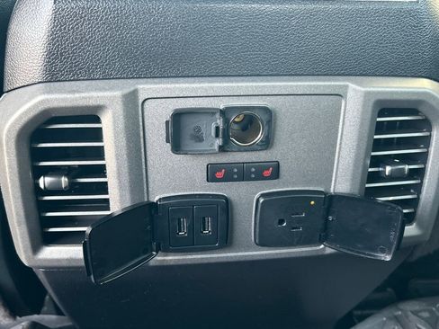 Used 2018 Ford F150 Raptor w/ Equipment Group 802A Luxury image 25