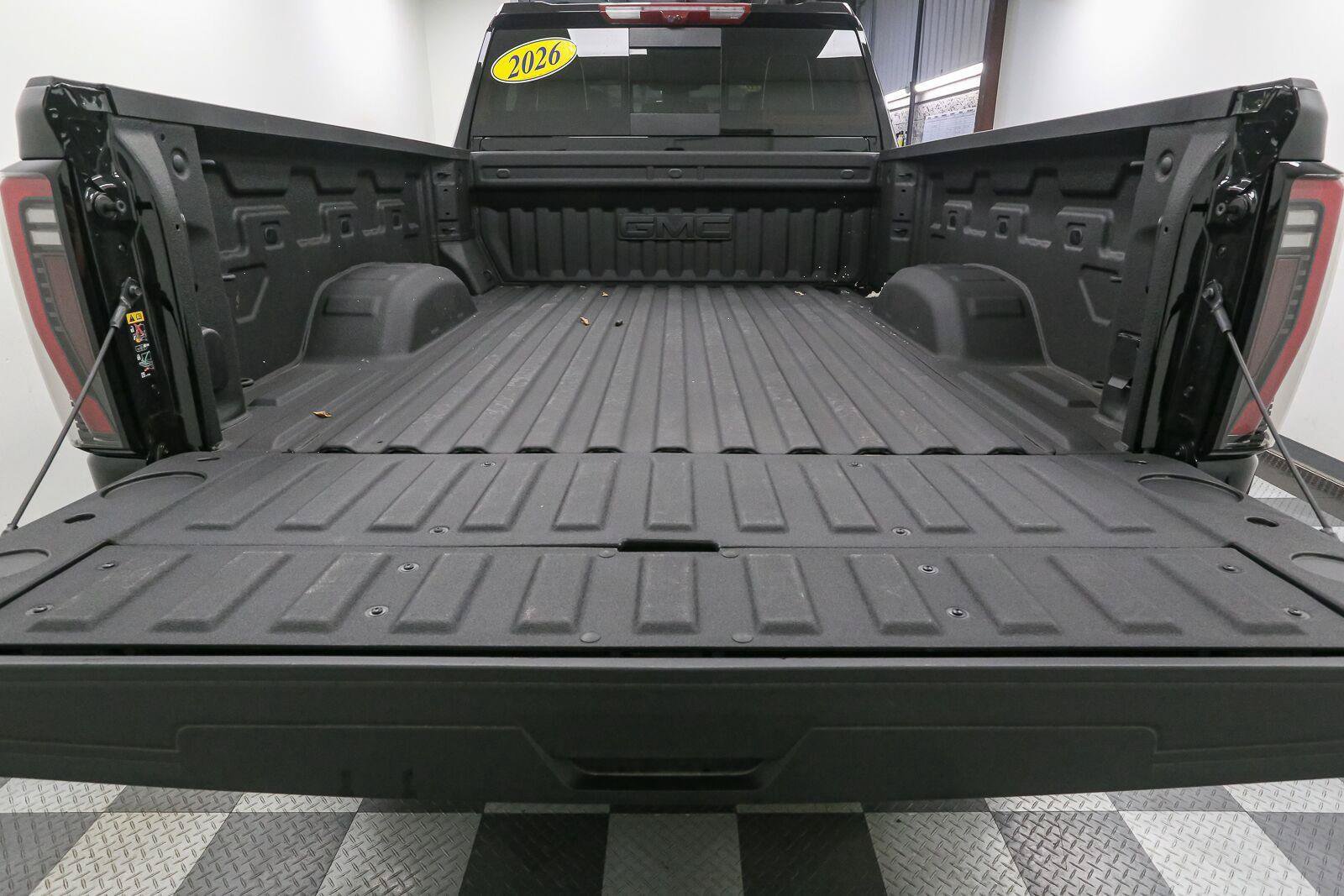 Used 2026 GMC Sierra 2500 AT4X w/ Snow Plow Prep/Camper Package AWD/4WD image 14
