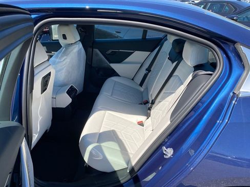 New 2026 BMW 530i xDrive AWD/4WD image 7